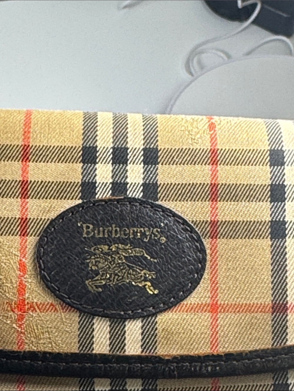 Burberry’s Vintage Unisex Nova Check Pouch - Picture 10 of 12